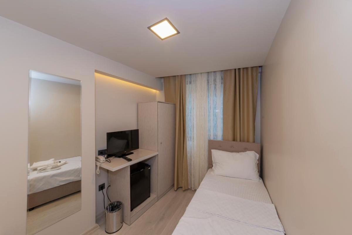 איסטמבול Grand Ahi Hotel מראה חיצוני תמונה